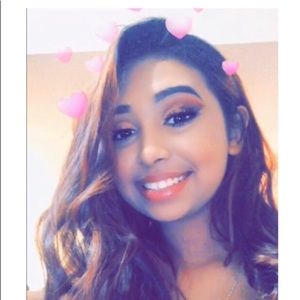 Meet your Posher, Haydee